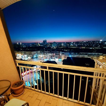 Gorgeous Apartment With City View In The City Center Pristina Eksteriør billede